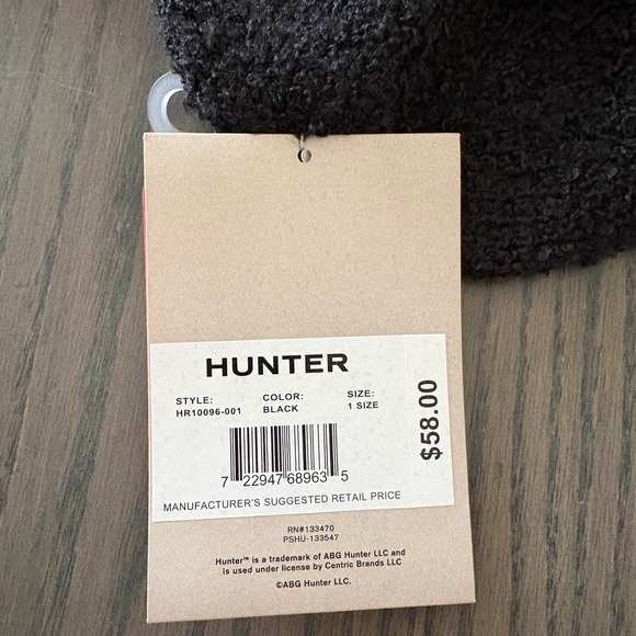 Hunter Black Ribbed Cuff Beanie - Picture 2 of 4